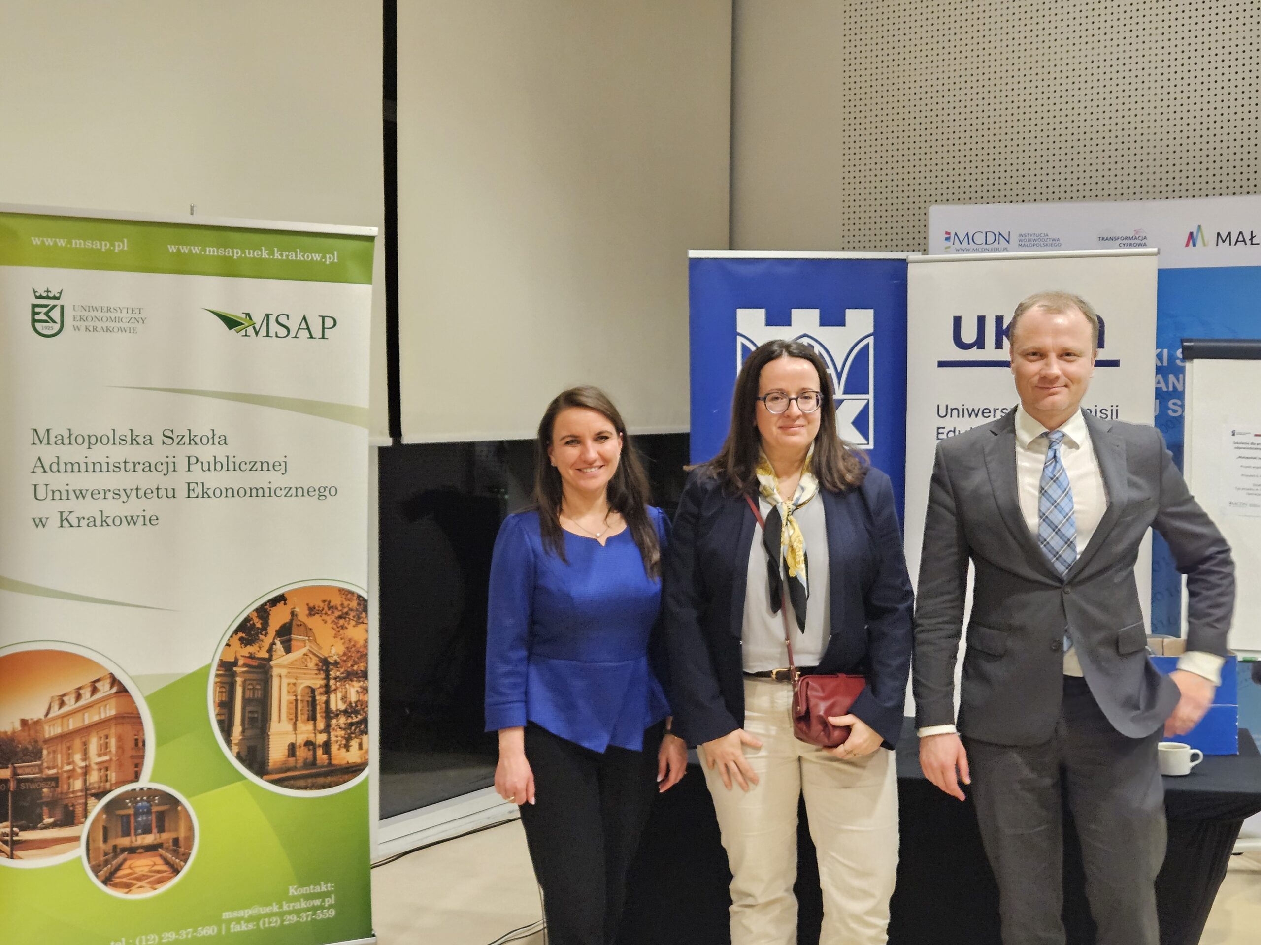 Szkolenie dla przedstawicieli jednostek samorządu terytorialnego odpowiedzialnych za oświatę w ramach projektu pt. „Małopolski system wspierania transformacji cyfrowej szkół”