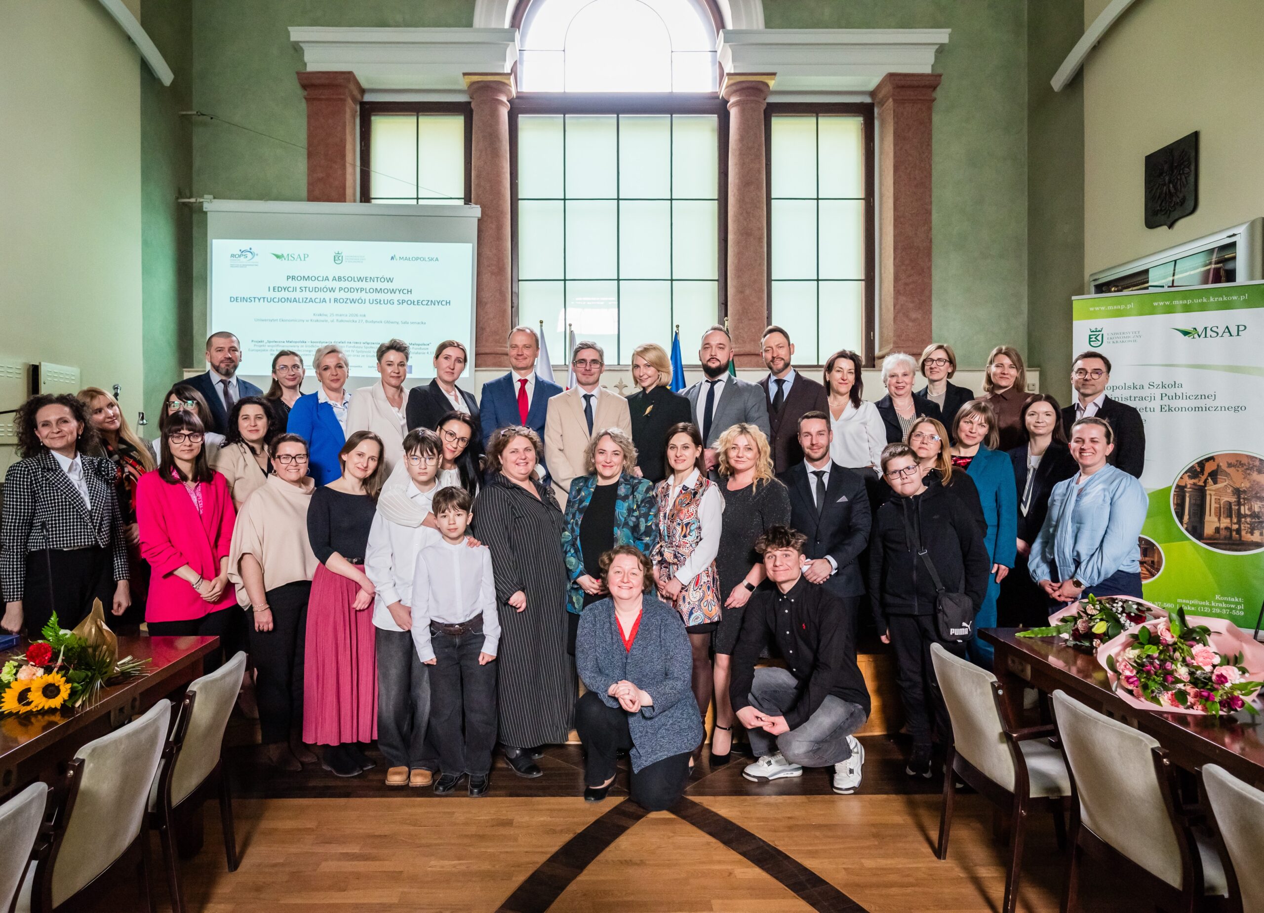 Uroczyste zakończenie studiów podyplomowych „Deinstytucjonalizacja i rozwój usług społecznych” w MSAP UEK